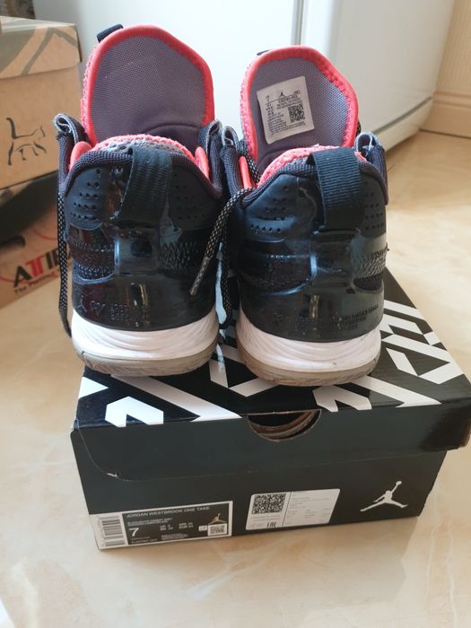 Кроссовки детские