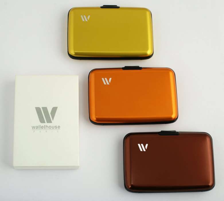 Cadou Craciun! Portofel protectie date carduri si criptomonede