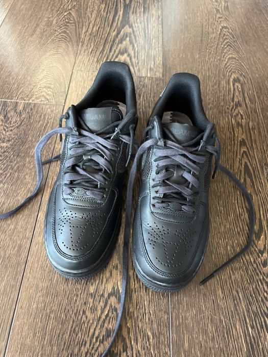 Nike air force slam jam