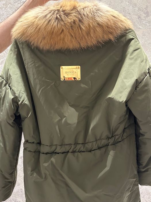 Yangi kurtka sotaman