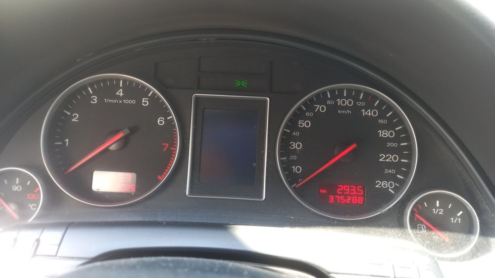 Ауди А4 1.8т с газов инжекцион