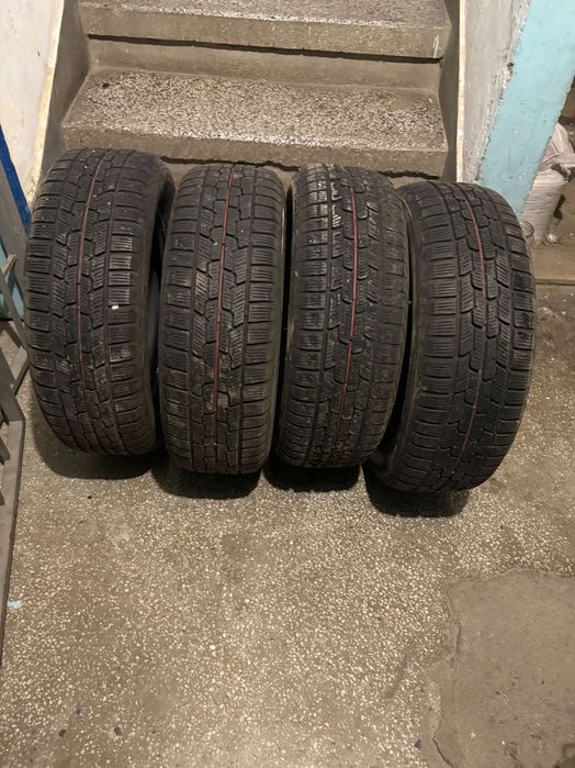 Продавам зимни гуми