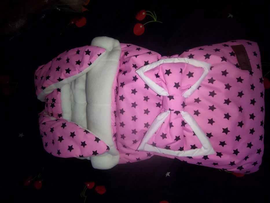 Продам конверт на выписку девочка