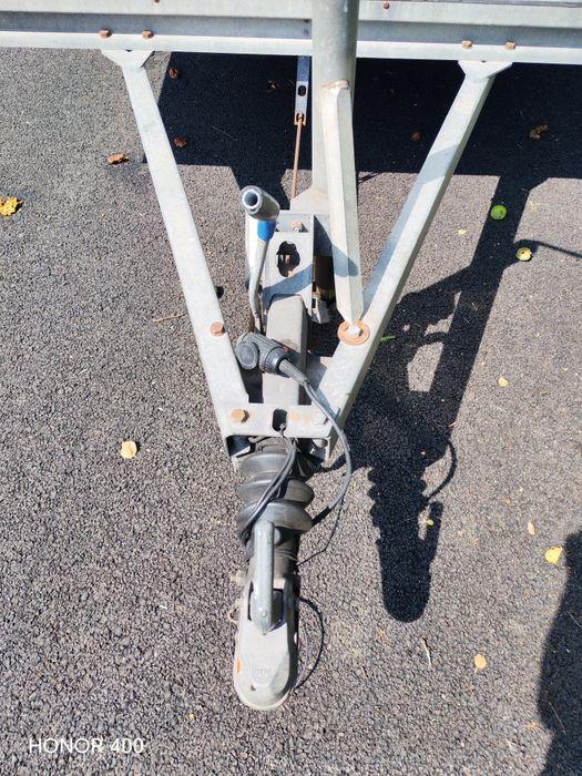 Remorcă Tandem  2t  cu Prelată -  Germania