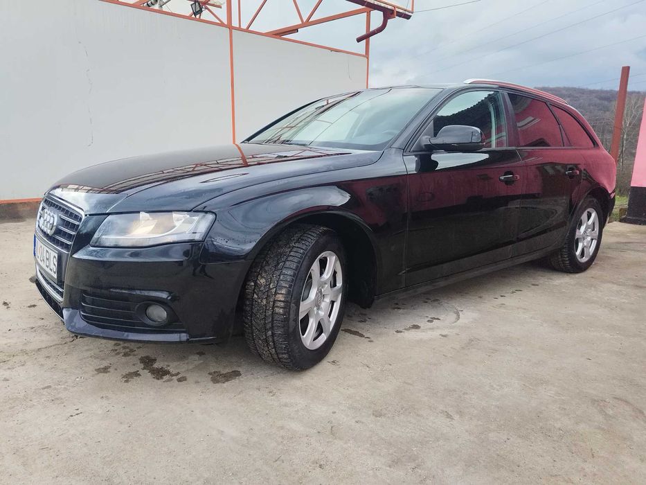 Audi A4  2.0 tdi 2012 pe acte!