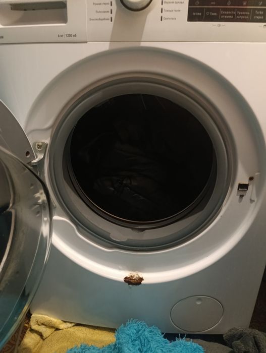 Продам стиральную машину