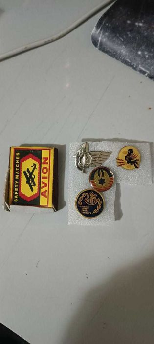 Продам Коллекцию Израильских значков