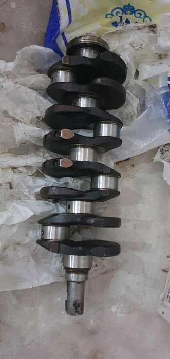 Коленвал  Toyota Vista ardeo 2000