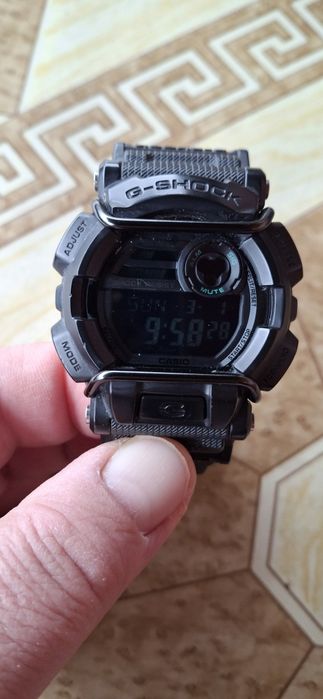 Часовници  Casio g-shock