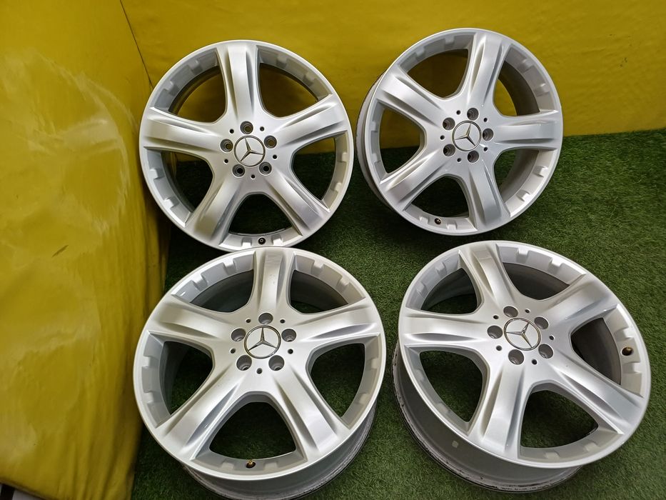 Диски R19 5x112 на Mercedes ML