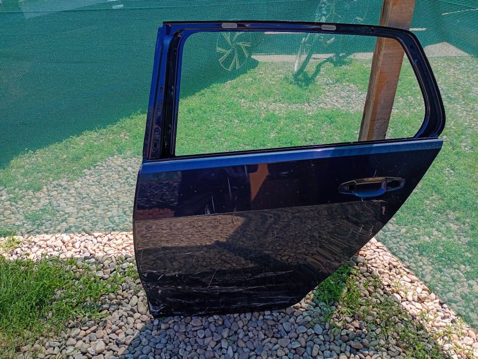 Ușa stânga spate vw golf 8