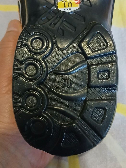 Маратонки NIKE ШОК ЦЕНА