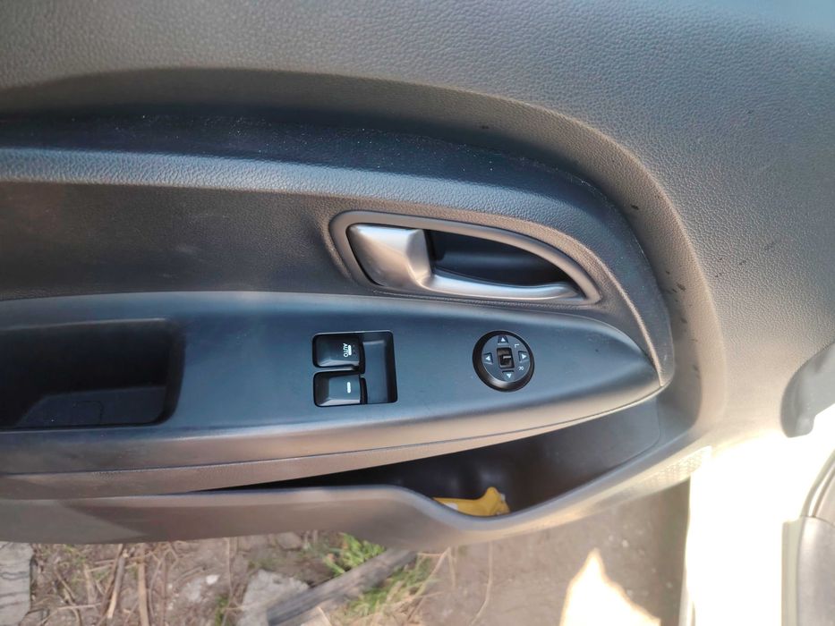 Kia Rio 1,3 i , Кия Рио на части! Май 2013