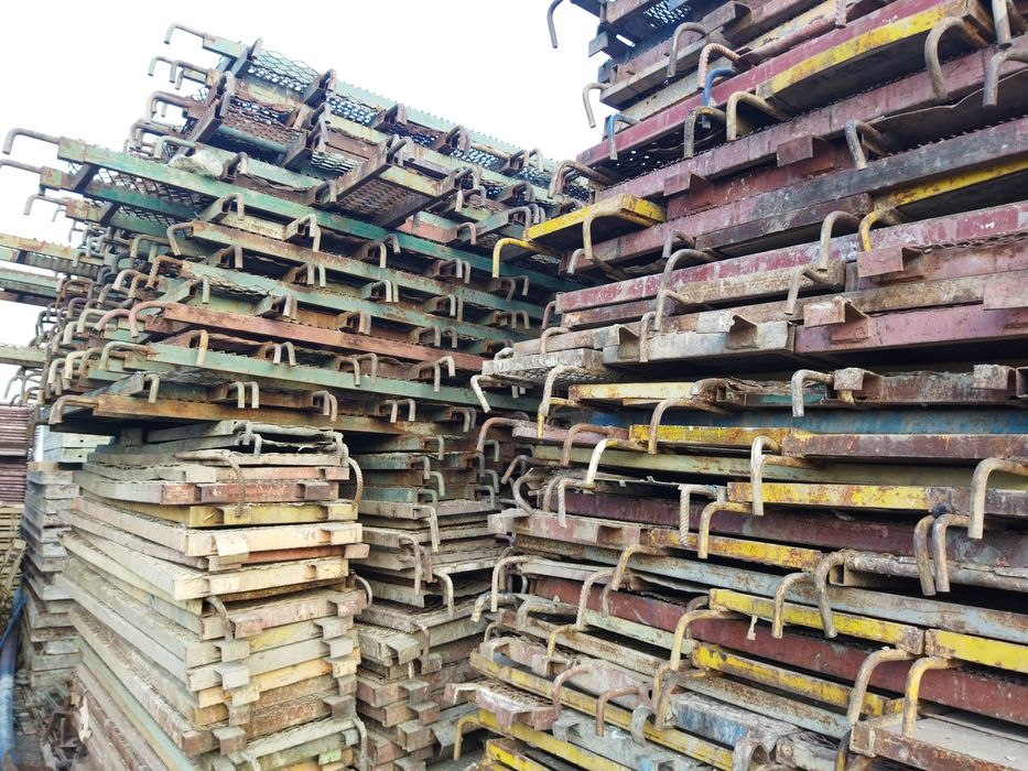 Леса строительные 25000