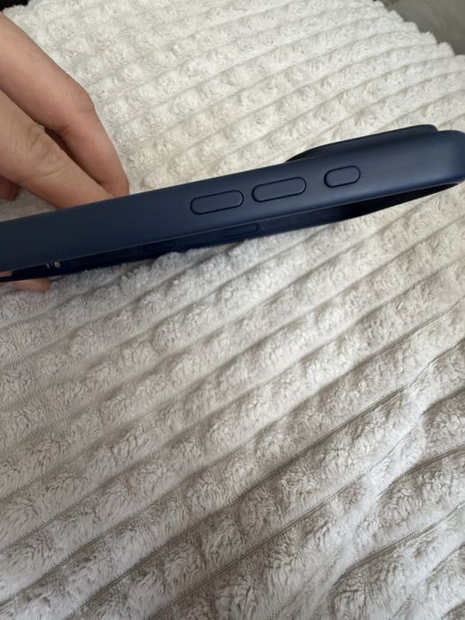 Iphone 17 pro / Silicone Case with MagSafe – Midnight