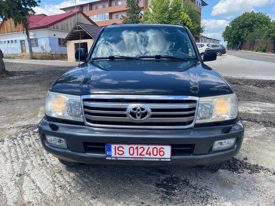 Vand Toyota Landcruiser 4,2 D din oct. 2005 autoutilitara