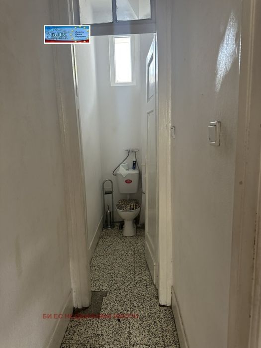 Продажба 3-стаен гр. София - Център 103m²