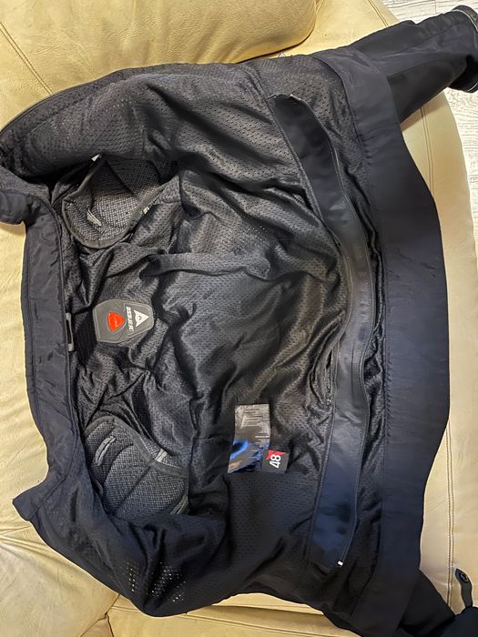 Мото яке Dainese . Размер 48