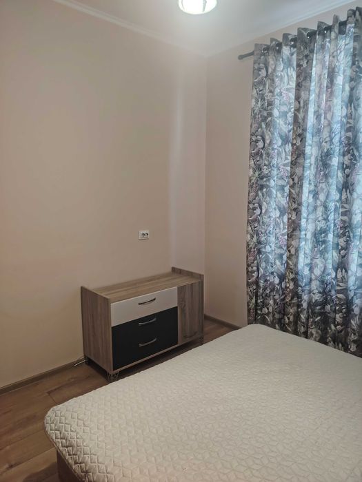 Апартамент под наем център