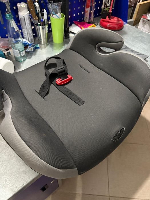 Детский дорожный бустер