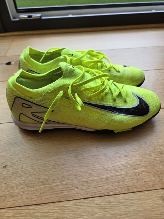 Ghete fotbal sintetic Nike Mercurial PRO