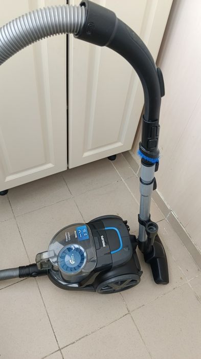 Пылесос Philips 1800w fc9350-01