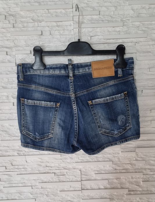 Оригинални нови дънкови панталони Dsquared xs и S размер
