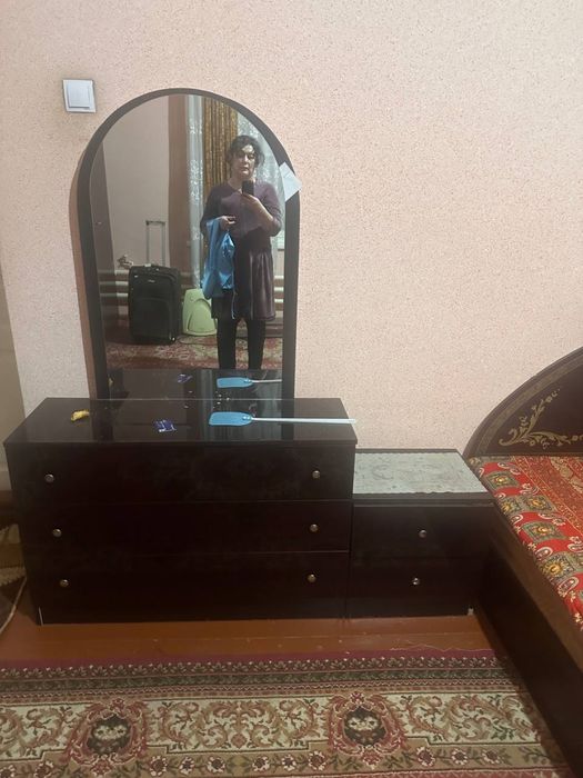 спальня и стенка