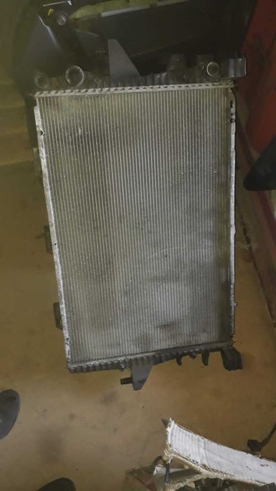 капот двери багажник радиатор диффузор транспортер панель т5 бус