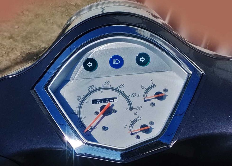 Scuter benzină second hand cu acte ieftin