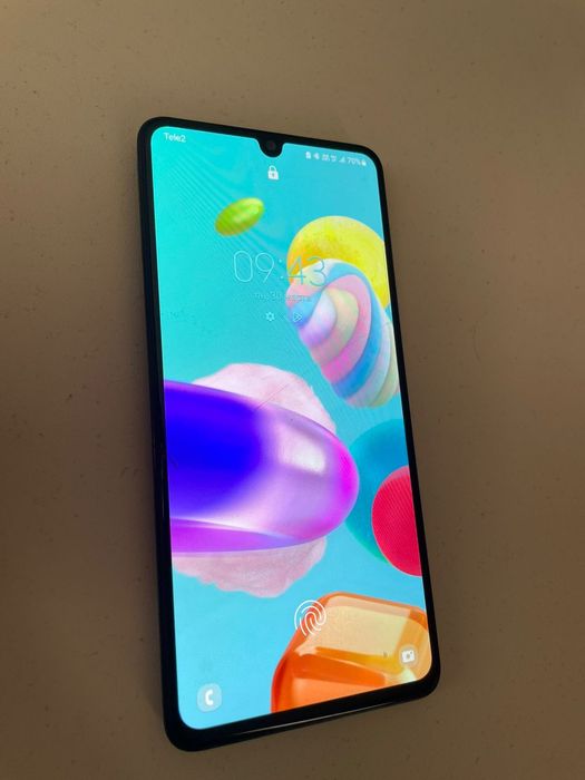 SAMSUNG A41 продам