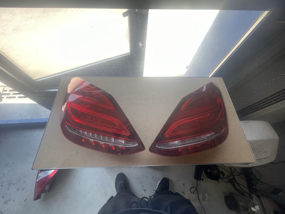 Mercedes C-Class W205 стопове (ляв + десен) – американски, OEM