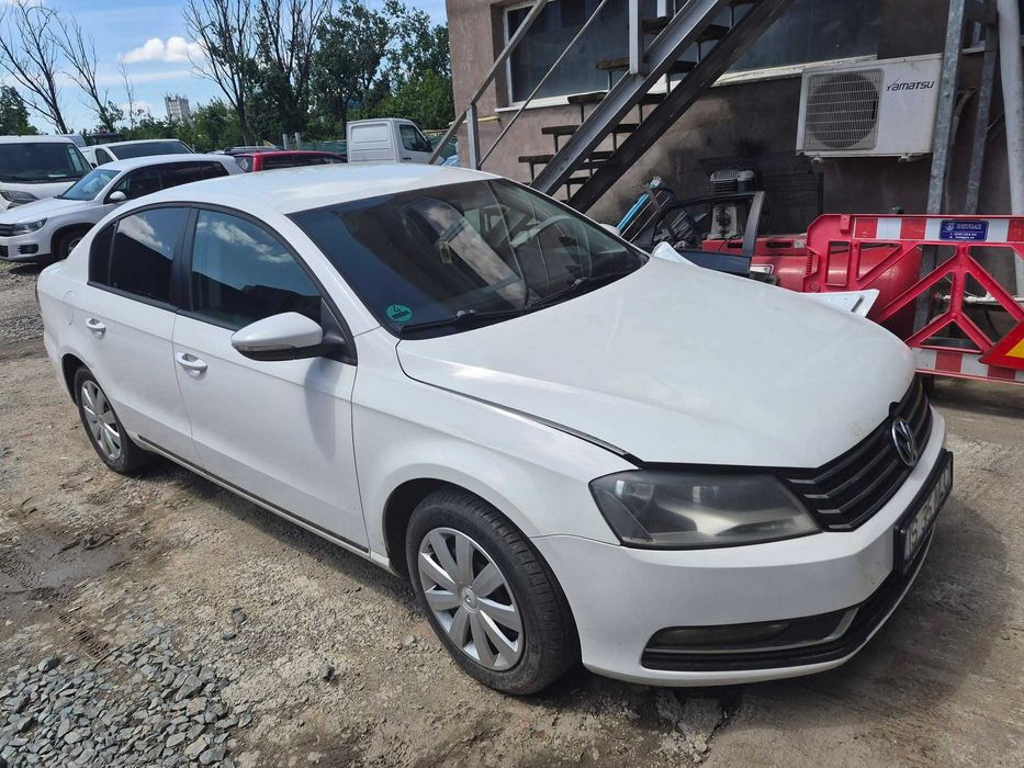 VOLKSWAGEN Passat 2011 — imagine 5