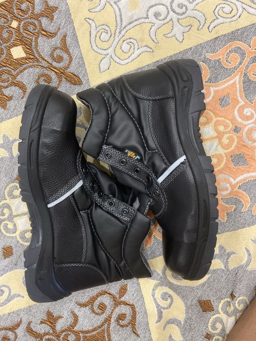 Берцы сатылады новый