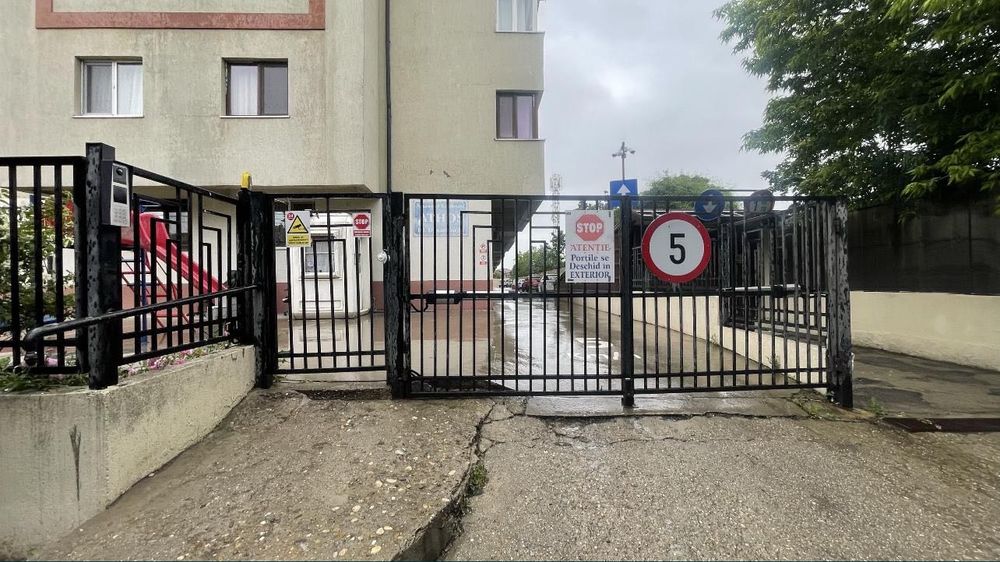 Apartament trei camere Voluntari