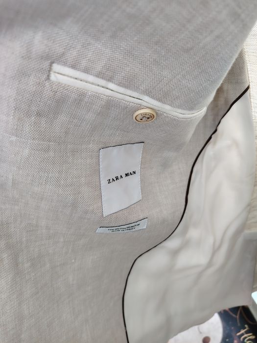 Costum bărbați de in Zara