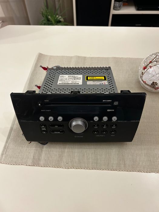 Радио за Сузуки Суифт