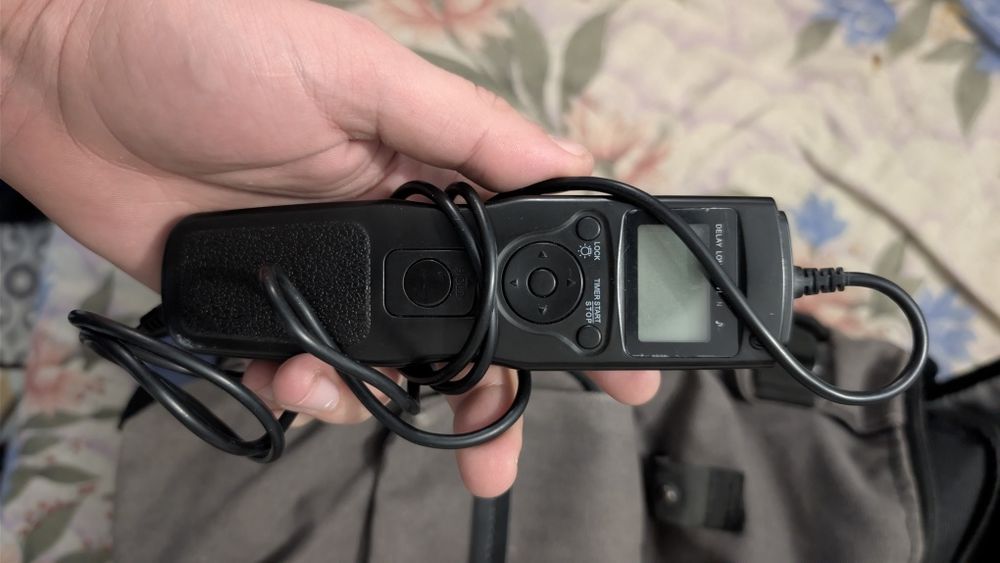 Canon 600d плюс обективи, светкавици и раница