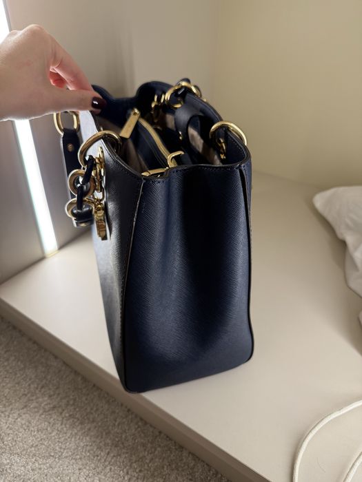 Michael Kors чанта