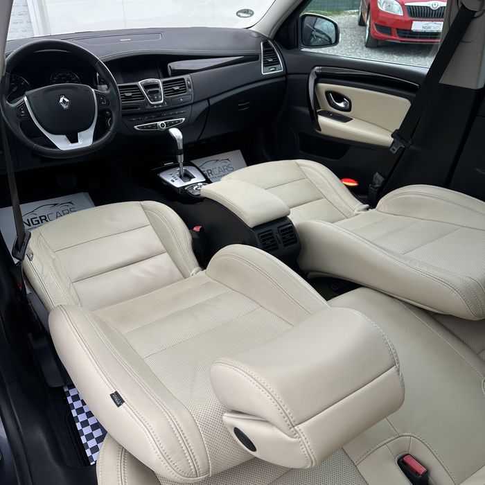 Renault Laguna 2.0 dCi 2012 Automat 173CP Initiale Paris | RATE / TRANSPORT / NUMERE