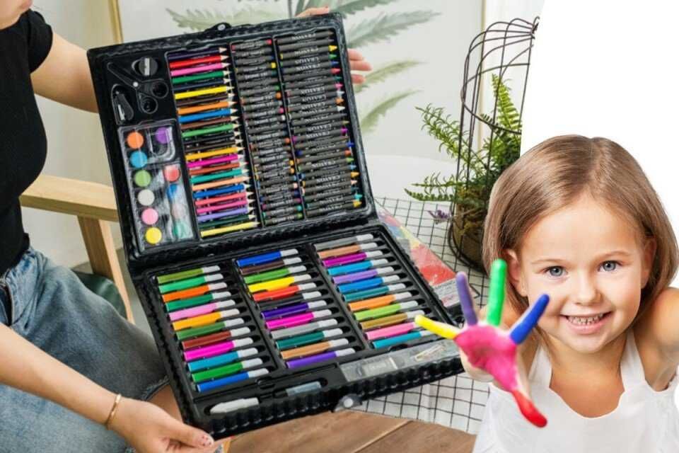 Комплект за рисуване, оцветяване и създаване PaintingSet от 150 части