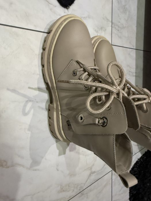 Ghete piele 36 cu fermoar