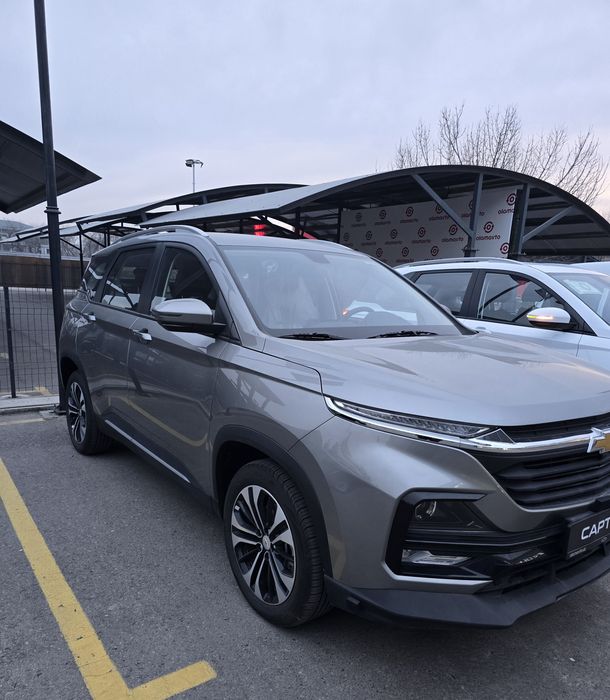 По цене трекра Каптива 5