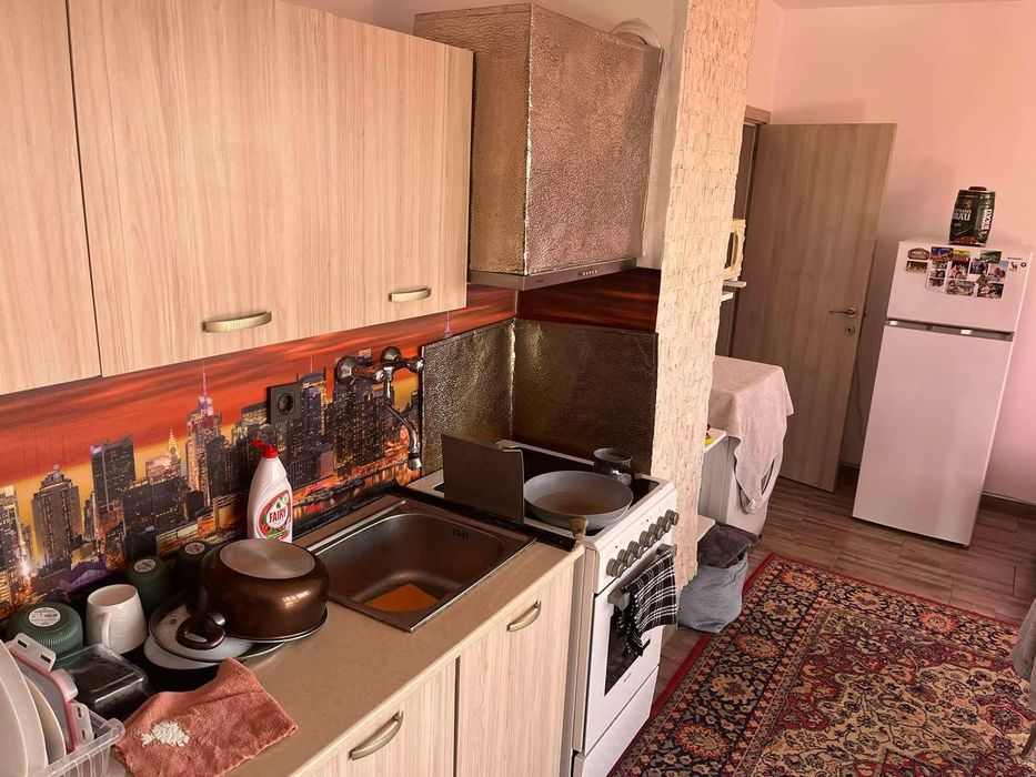 Дава се под наем Двустаен апартамент в Пловдив, Кършияка - 60 кв.м за 425 € - Снимка #1