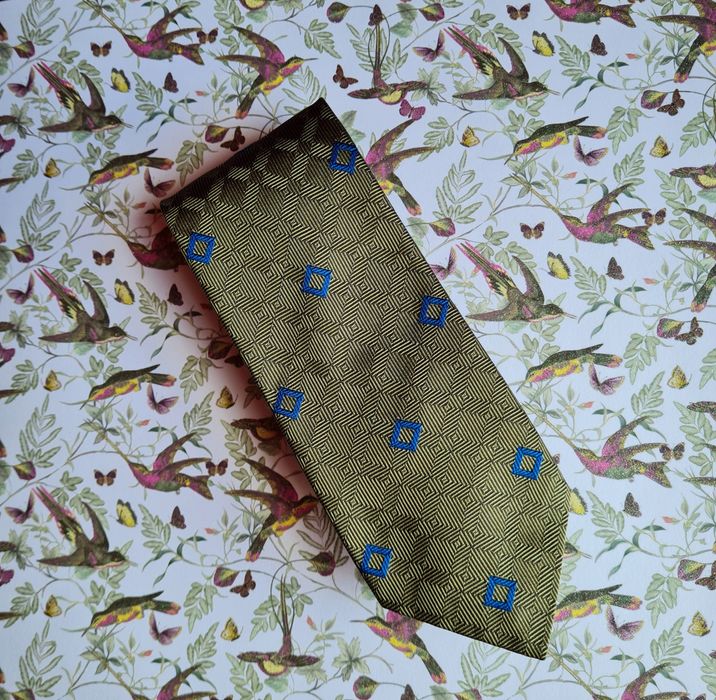 Cravate din matase modele deosebite stare excelenta, ca noi