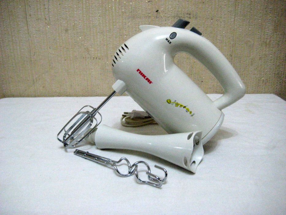 Блендер + миксер 2 в одном Nikai оригинал отличном рабочим состоянии!