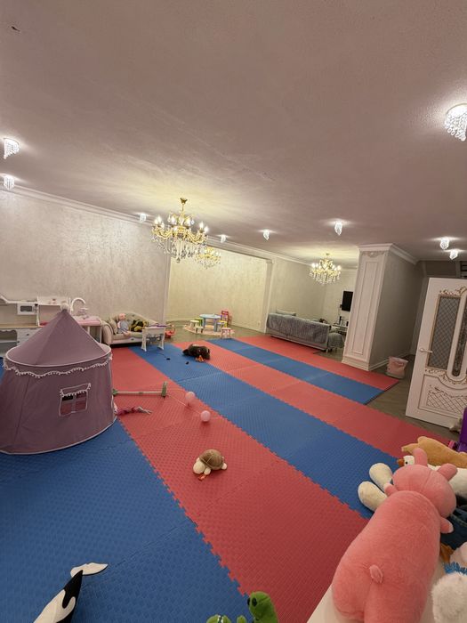 Продам коттедж, дом, замок