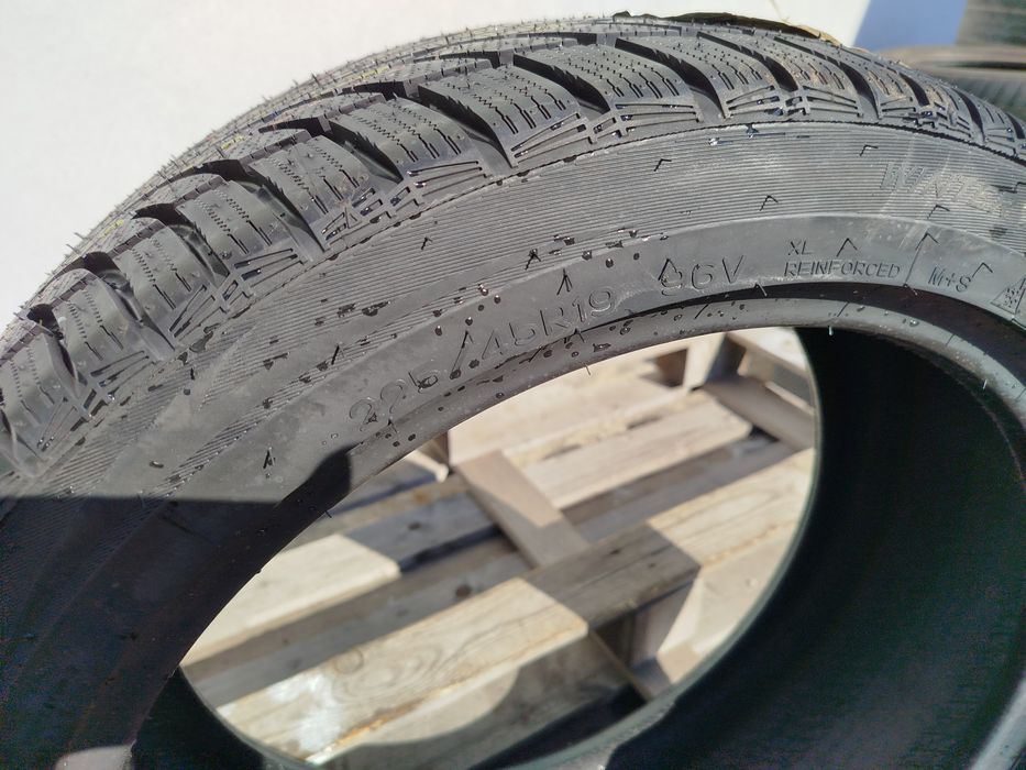 225/45/19 Нанканг ДОТ 2019 г - САМО 1 брой - Чисто Нова