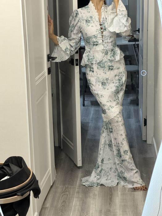 Продам Платье новое