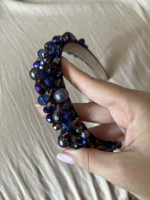 Красиви ръчно бродирани диадеми